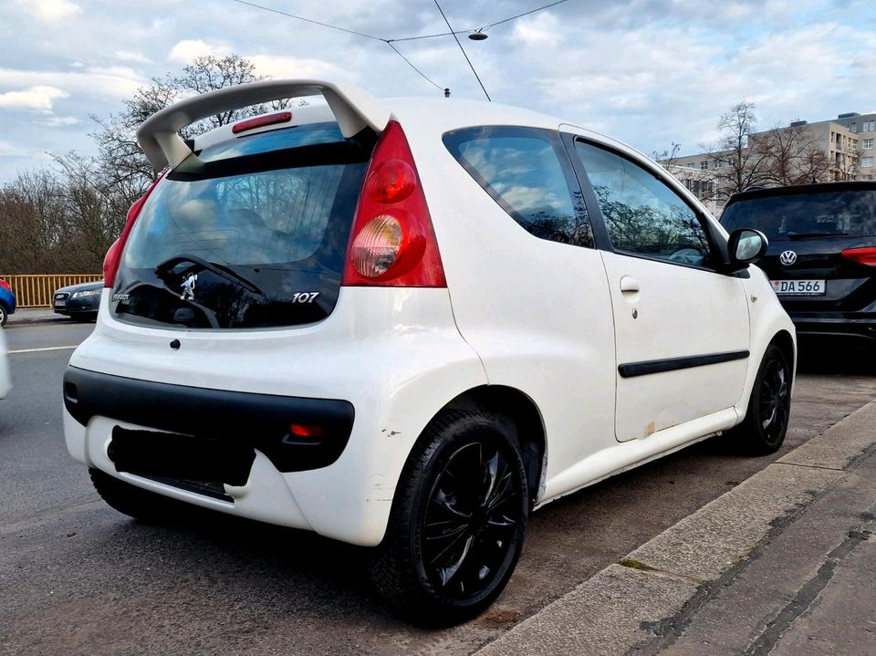 Peuguet 107 "Toyota aygo"Citroen C1"Klima"TÜV" in Berlin