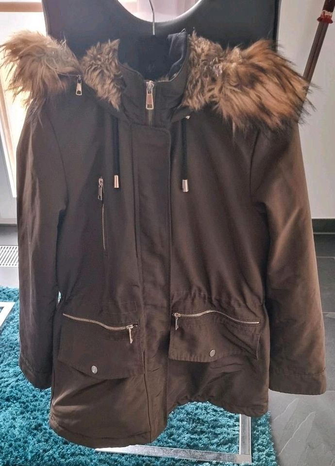 Winterjacke Größe M (Zara) in Ansbach