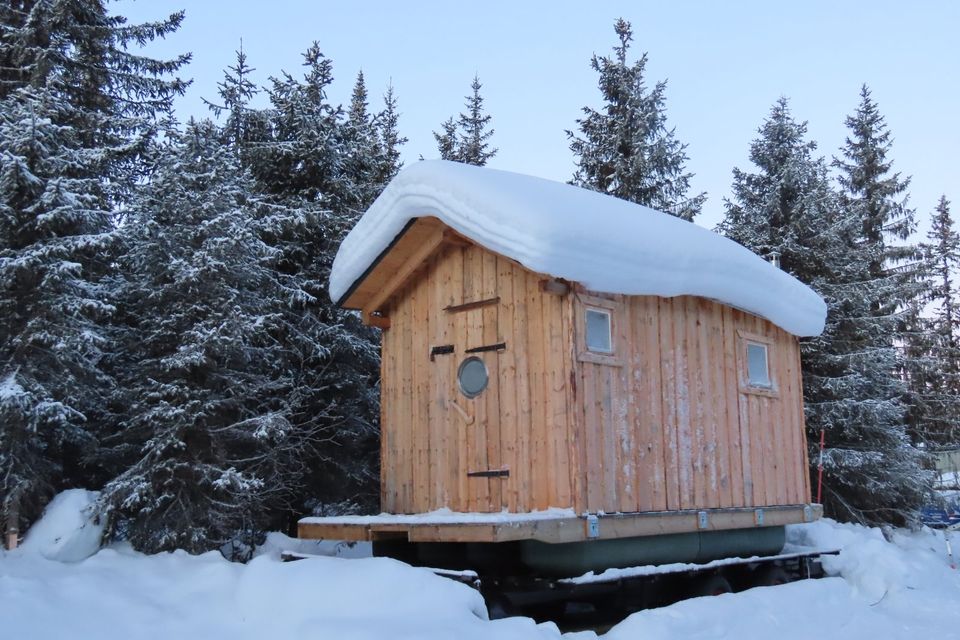 uriges Tiny House " Busy Beaver" in schwed. Lappland/Nordschweden in Ronneburg