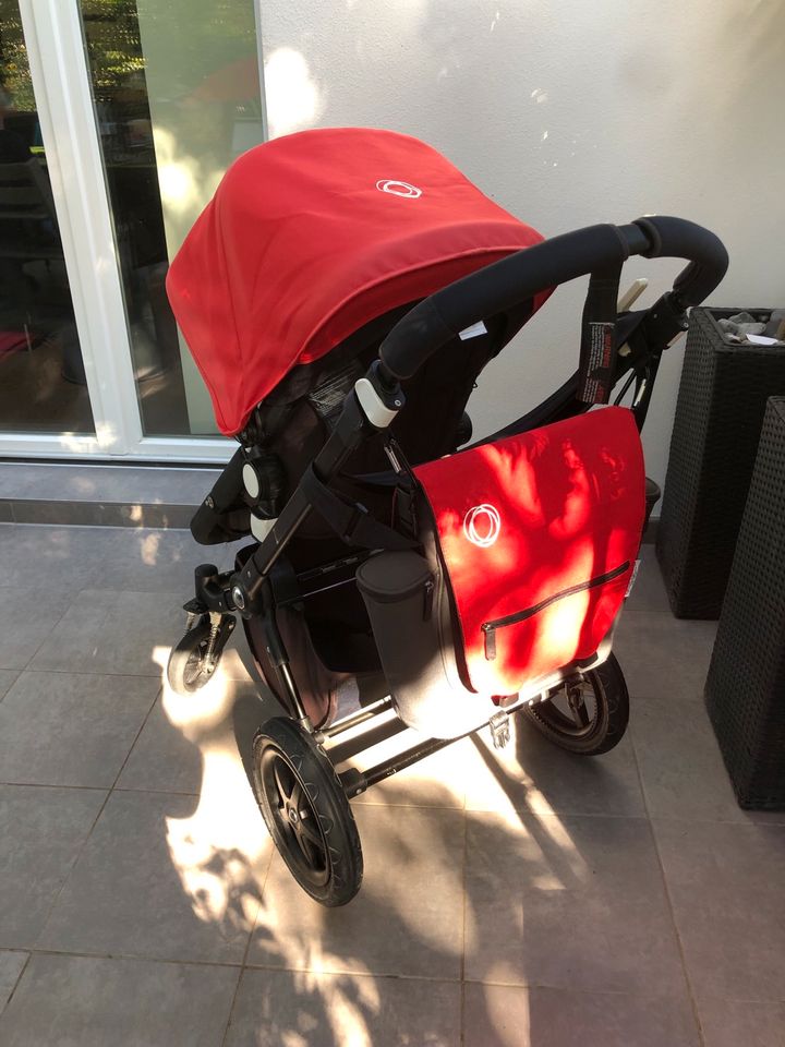 Bugaboo Cameleon 3 Kombikinderwagen in Schwarz/Rot in Düsseldorf