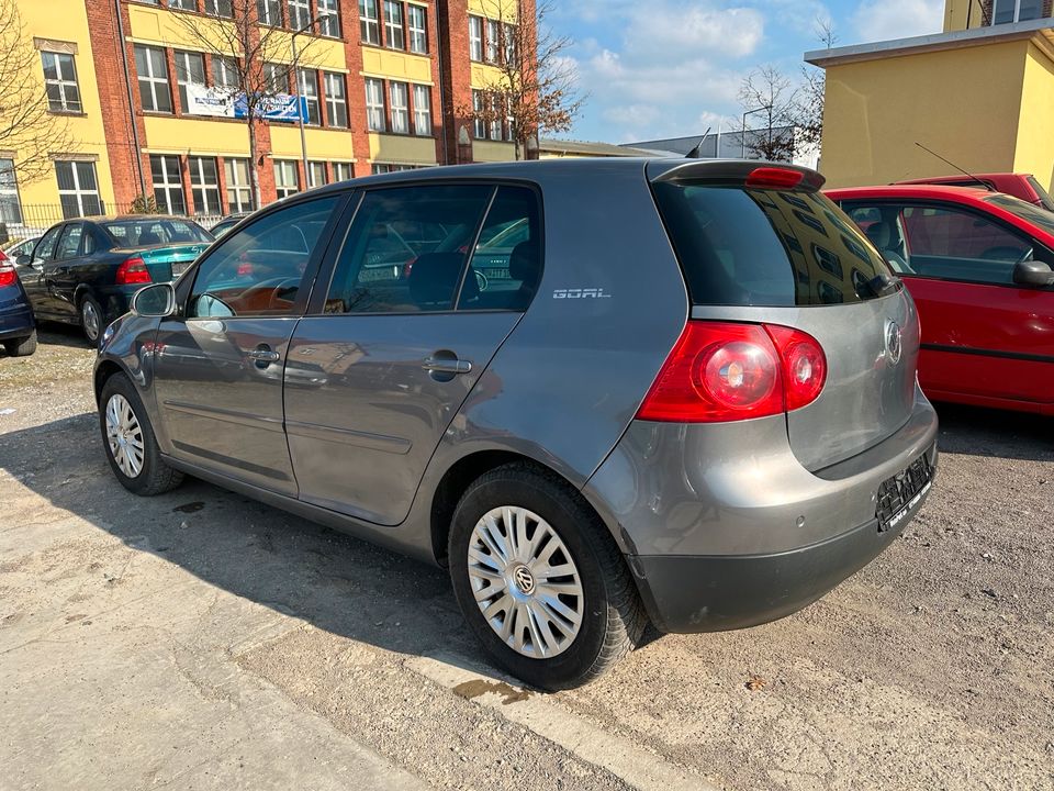 Golf 5 *TÜV neu* in Dresden