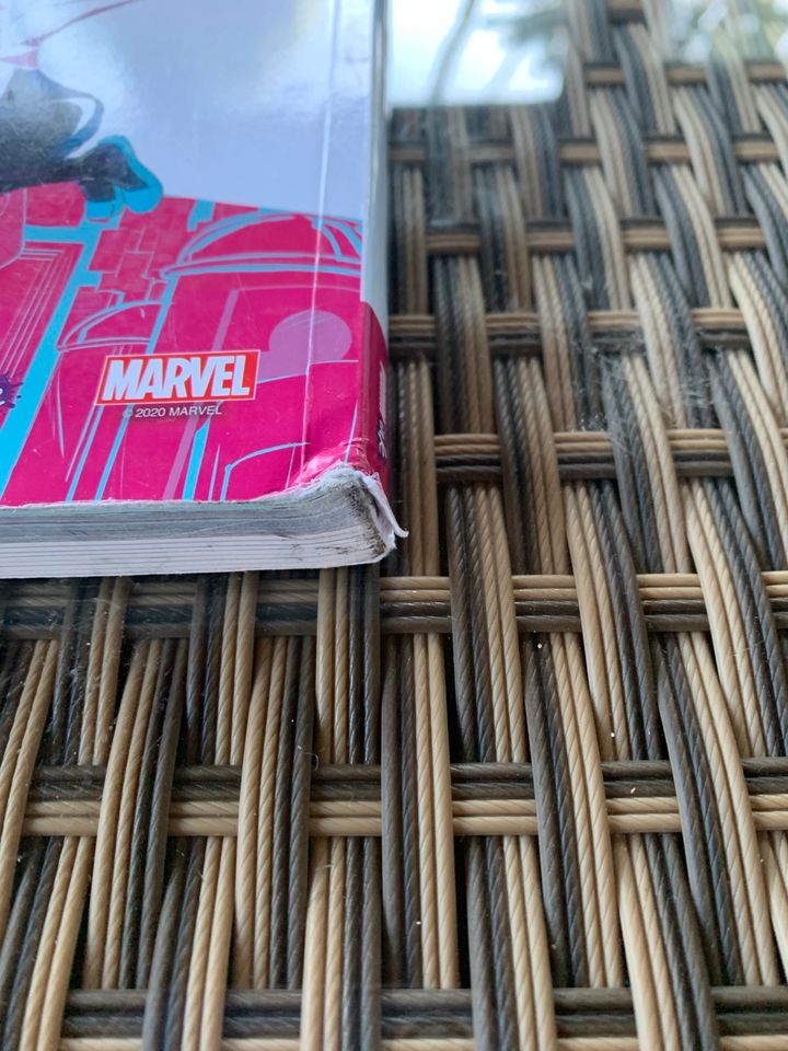 Spier-Gwen Comic Buch Marvel in Oberkrämer