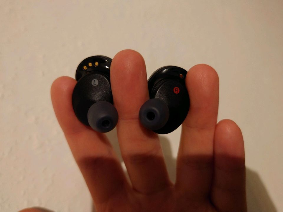 Sony WF-XB 700 (Bluetooth In Ear Kopfhörer) in Voerde (Niederrhein)