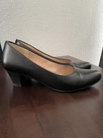 Pumps von Caprice, Leder, Größe 38, schwarz Berlin - Lichtenberg Vorschau