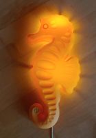 Ikea Wandlampe Seepferdchen orange Smila Sjöhäst 60cm Bayern - Fischach Vorschau