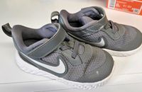 Nike Revolution Gr.25 Grau Guter Zustand Rheinland-Pfalz - Koblenz Vorschau