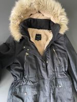 Zara Jacke Parka Gr. M 38 schwarz wasserabweisend Dortmund - Lichtendorf Vorschau