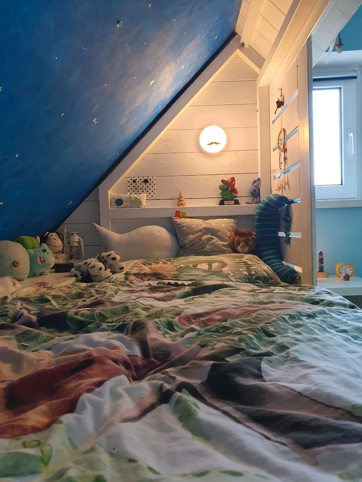 Hausbett Schlafkoje Kinderbett in Burghammer