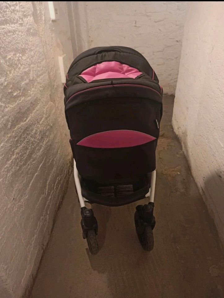 3 in 1 Kinderwagen in Halle