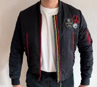 Adidas Jacke Bomberjacke schwarz Vintage M Hessen - Vellmar Vorschau