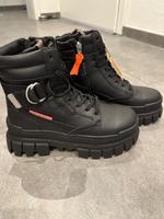 Neu: Palladium REVOLT SPORT RANGER in 38, Leder Essen - Rüttenscheid Vorschau