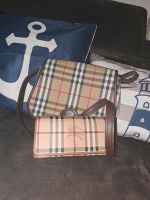 Handtasche und Portemonnaie der Marke Burberry Sachsen-Anhalt - Salzwedel Vorschau