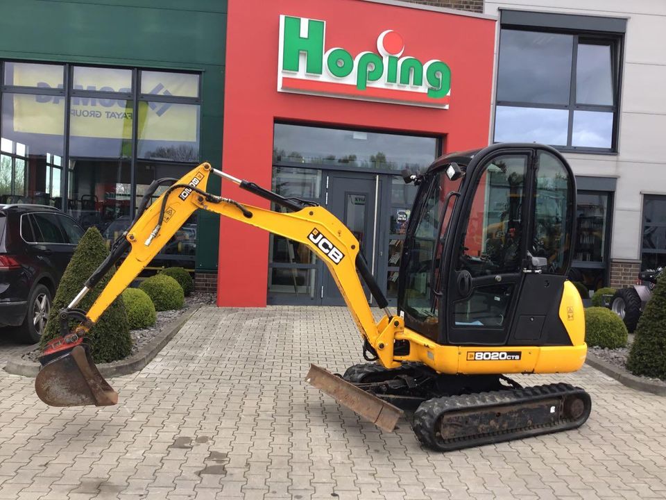 JCB 8020 Minibagger in Bakum