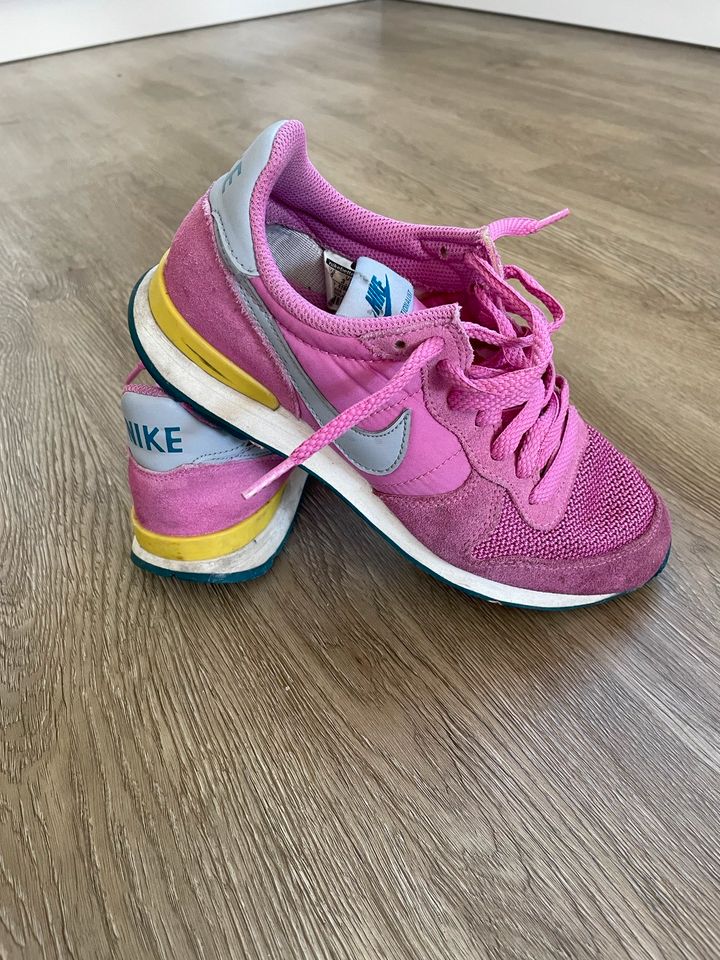 Nike internationalist damen rosa cheap