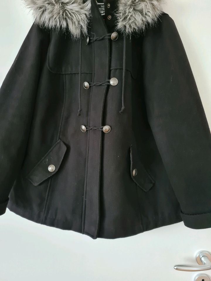 Damen Jacke Damenjacke Cabanjacke mit Kapuze und Kunstfell Gr.44 in Neu Ulm