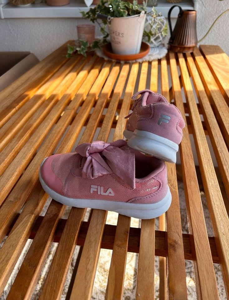 Sneaker FILA 28 coralle rosa Glitzer in Weil am Rhein