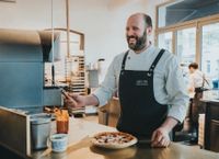 Pizzaiolo - Pizzabäcker (m/w/d) Berlin - Schöneberg Vorschau