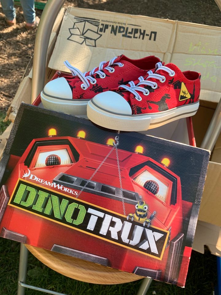 rote Sneaker Canvas Schuhe Kinderschuhe Dino Trux *NEU* in Berlin