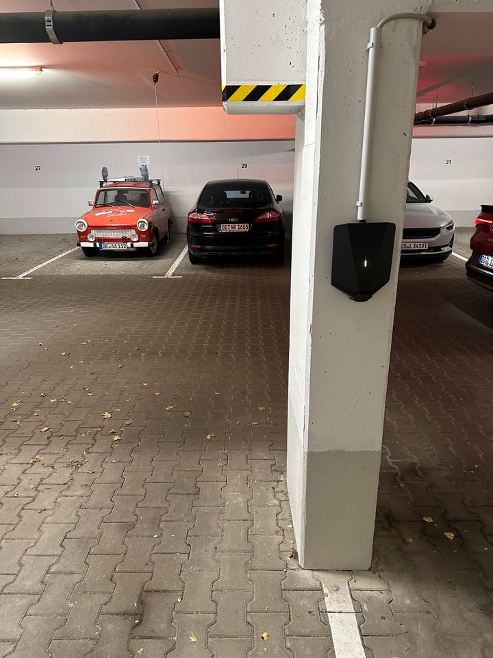 Großer TG Stellplatz mit E-Auto Ladestation in Löbtau in Dresden