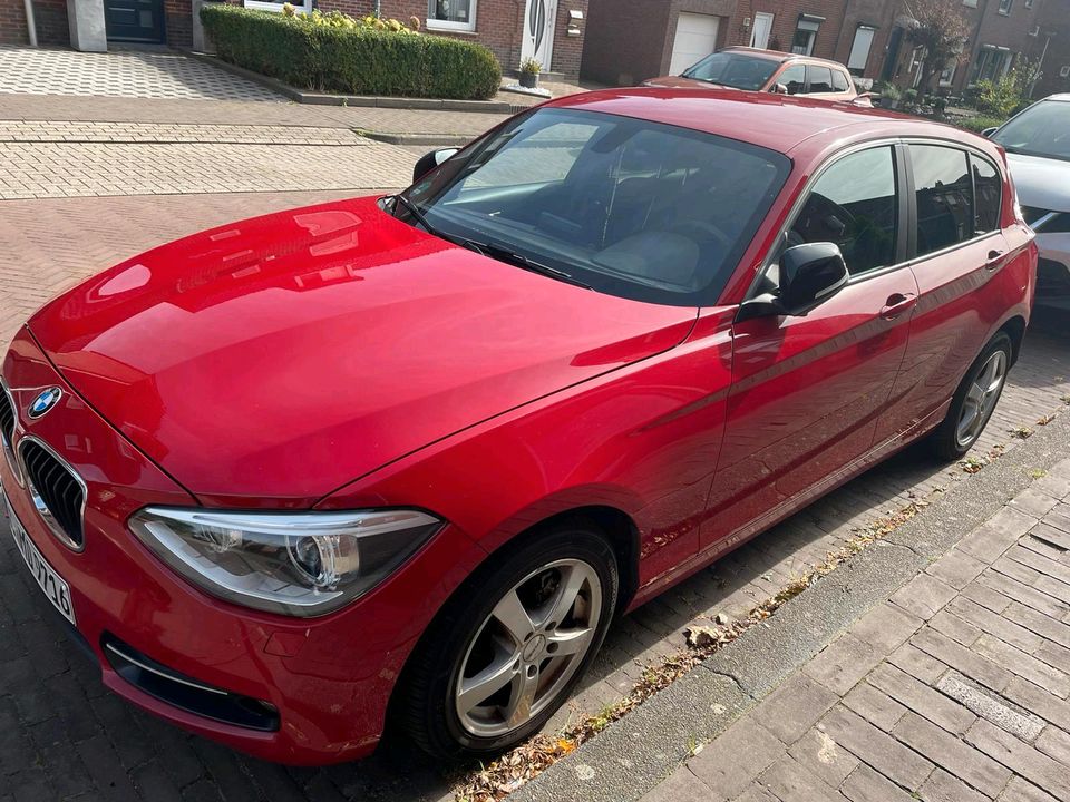 1er BMW kombilimousine in Aldenhoven