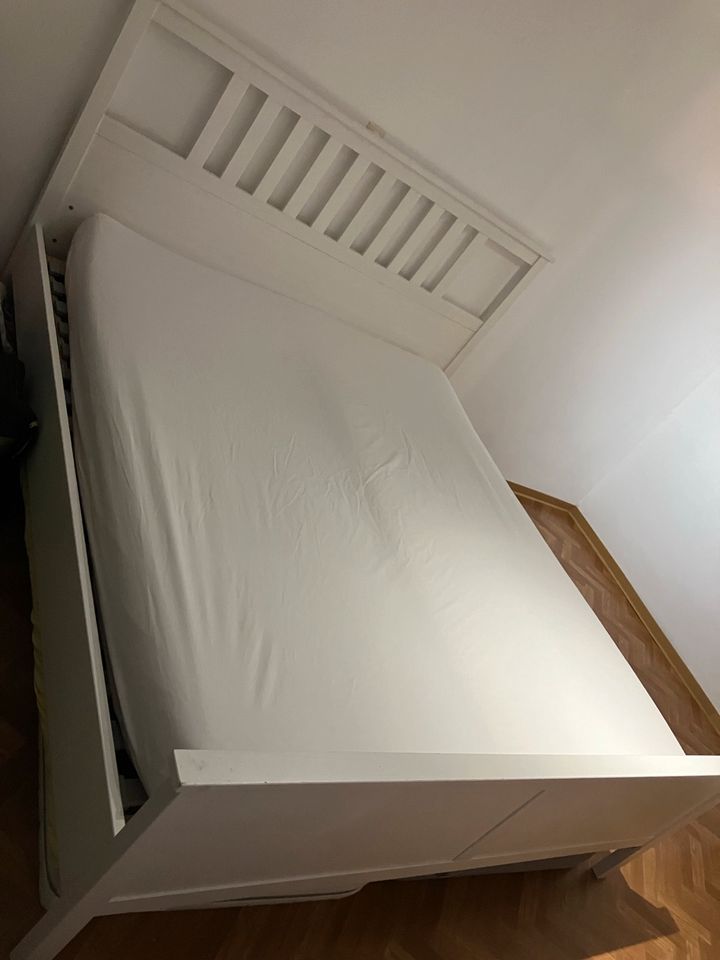 Ikea Bett 2m x 1,80 Hemnes weiß. in Leinfelden-Echterdingen