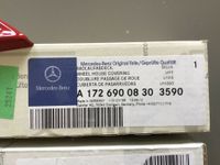 Mercedes SLK R 172 RADLAUFABDECKUNG  NEU OVP IN ROT Nordrhein-Westfalen - Düren Vorschau