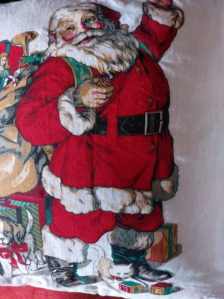 Weihnachtsmann-Kissen, 50 x 50 cm, altes Leinen in Mehring