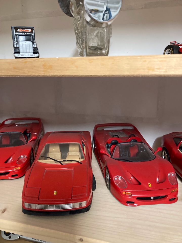 Ferrari Modell Autos in Rheda-Wiedenbrück