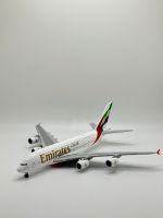 GeminiJets Airbus A380-800 Emirates A6-EOG 1:400 Modellflugzeug Bayern - Lauf a.d. Pegnitz Vorschau