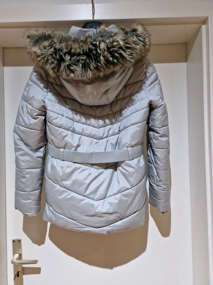 Winterjacke, Steppjacke, Gr. 152, C&A, Mädchen in Dresden