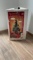 Weihnachtsbaum und Adventskalender in einem mit Weihnachtskugeln Nordrhein-Westfalen - Wesseling Vorschau