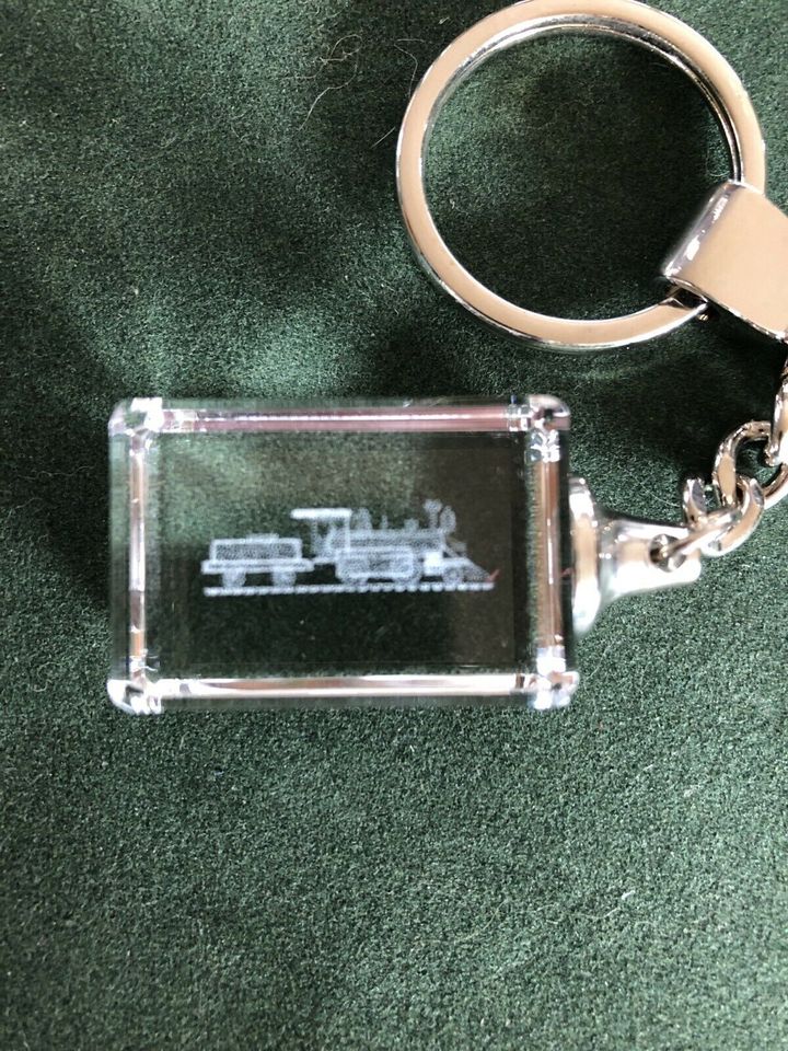 Schlüssel Anhänger aus Glas in Hohn