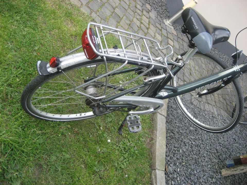 Fahrrad Hercules Tiefeneinstieg Damen & Herren in Übach-Palenberg