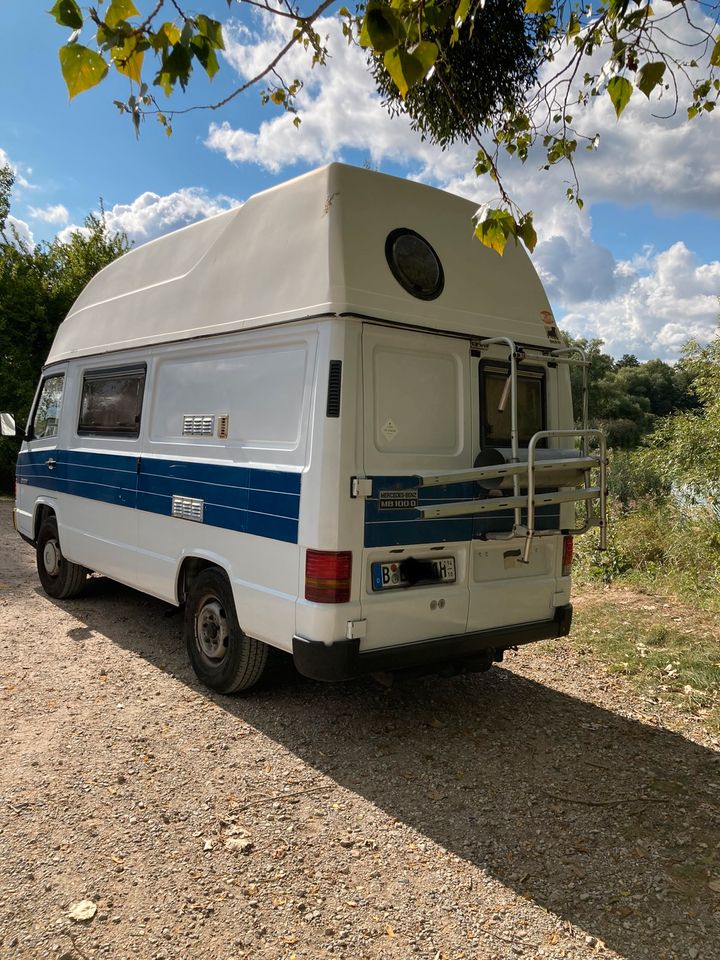 Charmanter Mercedes MB100 Bus / Camper / Wohnmobil in Berlin