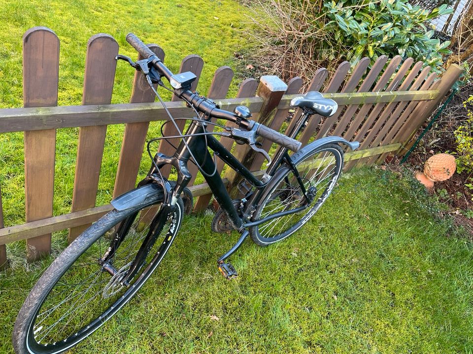 Dynamics Trekkingrad Fahrrad 28 Zoll 24 Gänge für Damen u. Herren in Ganderkesee