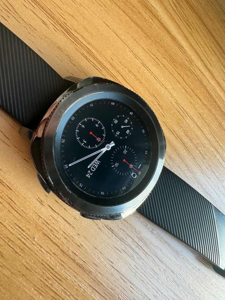 Samsung Galaxy Gear Sport in Waltrop