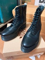 Apple of eden Damen Boots 38 schwarz, wie Doc Martens aber bequem Sachsen - Chemnitz Vorschau