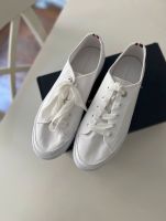 Tommy Hilfiger Sneaker Vans Weiß Unisex Größe 41 Sportschuhe Baden-Württemberg - Konstanz Vorschau