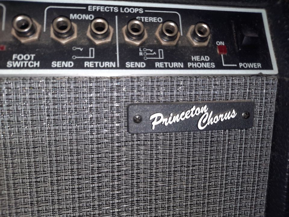 Toller Kofferverstärker FENDER Princeton, Overdrive und Chorus in Kaarst