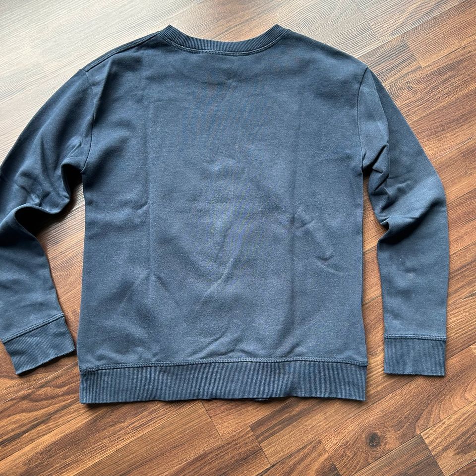 H&M Sweatshirt dunkelblau Gr.134/140 in Östringen