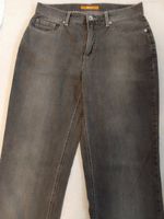 Mac Jeans Hose Damenhose Emblem Gr. 40 34 grau stone washed Nordrhein-Westfalen - Mönchengladbach Vorschau