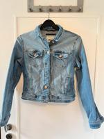 Jeansjacke denim/ ONLY / hellblau / Größe M Nordrhein-Westfalen - Bünde Vorschau