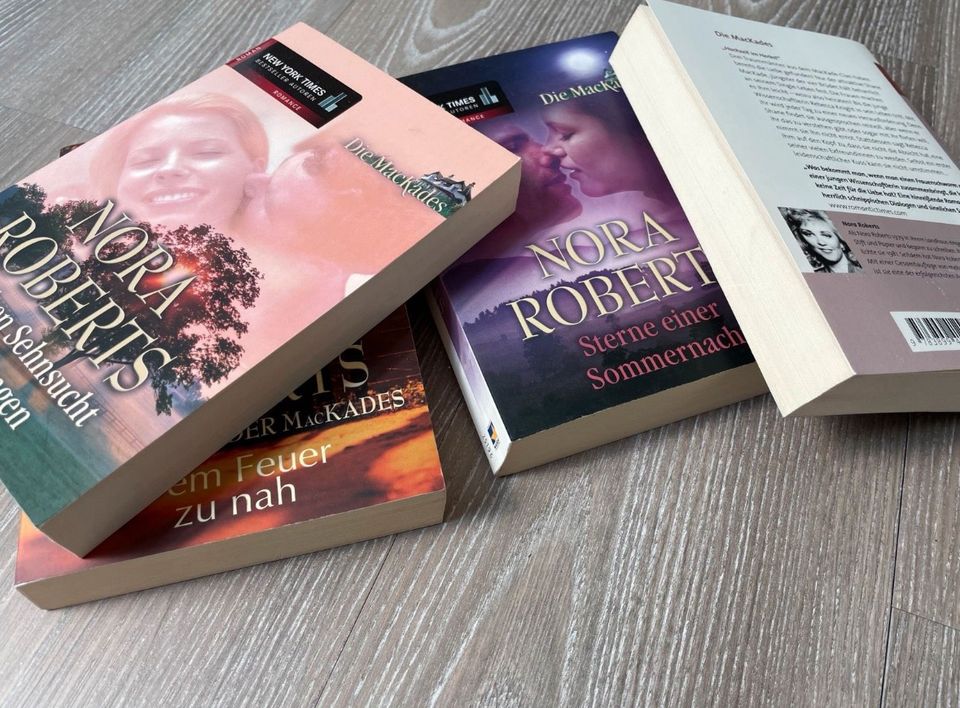 Nora Roberts Buch MacKades in Hamburg