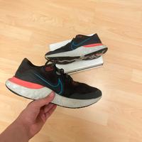Nike Renew Run Laufschuhe | Größe 39/40 Brandenburg - Bernau Vorschau