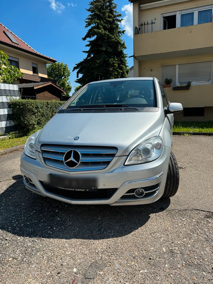 Mercedes B180 CDI vom Rentner in Neckarsulm