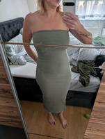 geripptes Stretch  Kleid, Neu, grün, L Nordrhein-Westfalen - Euskirchen Vorschau