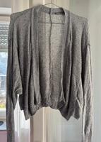 Lockerer Cardigan, grau, asos, Größe 36 Baden-Württemberg - Rottweil Vorschau