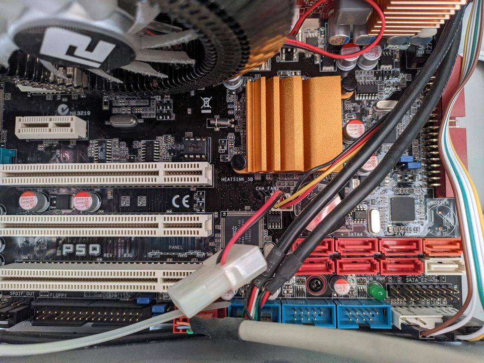 Motherboard ASUS P5Q, Sockel 775 Intel P45, ATX in Erkerode