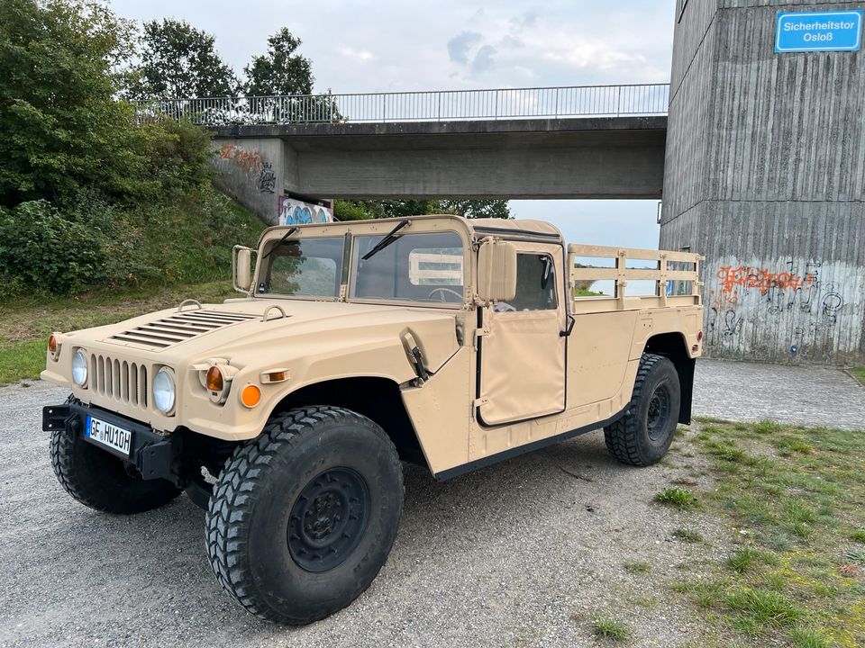 Hummer H1 AM General Humvee HMMWV M998 in Osloß