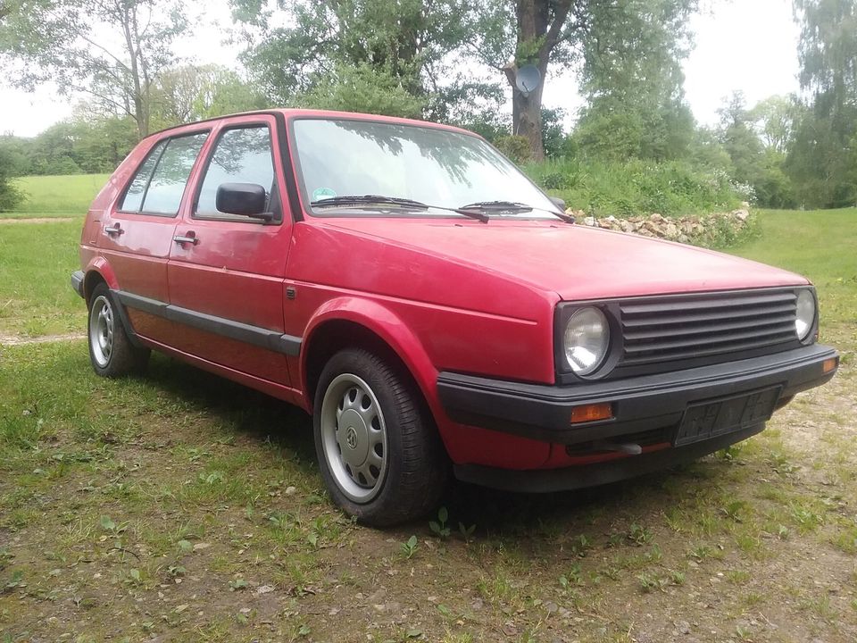 VW Golf 2 4 türen in Nentershausen